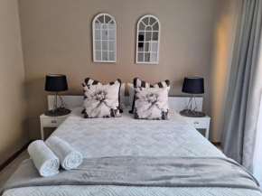 Zhantique Guest House 2- Unit 4